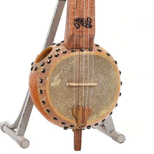 Front and side of Menzies Fretless Gourd Banjo #572