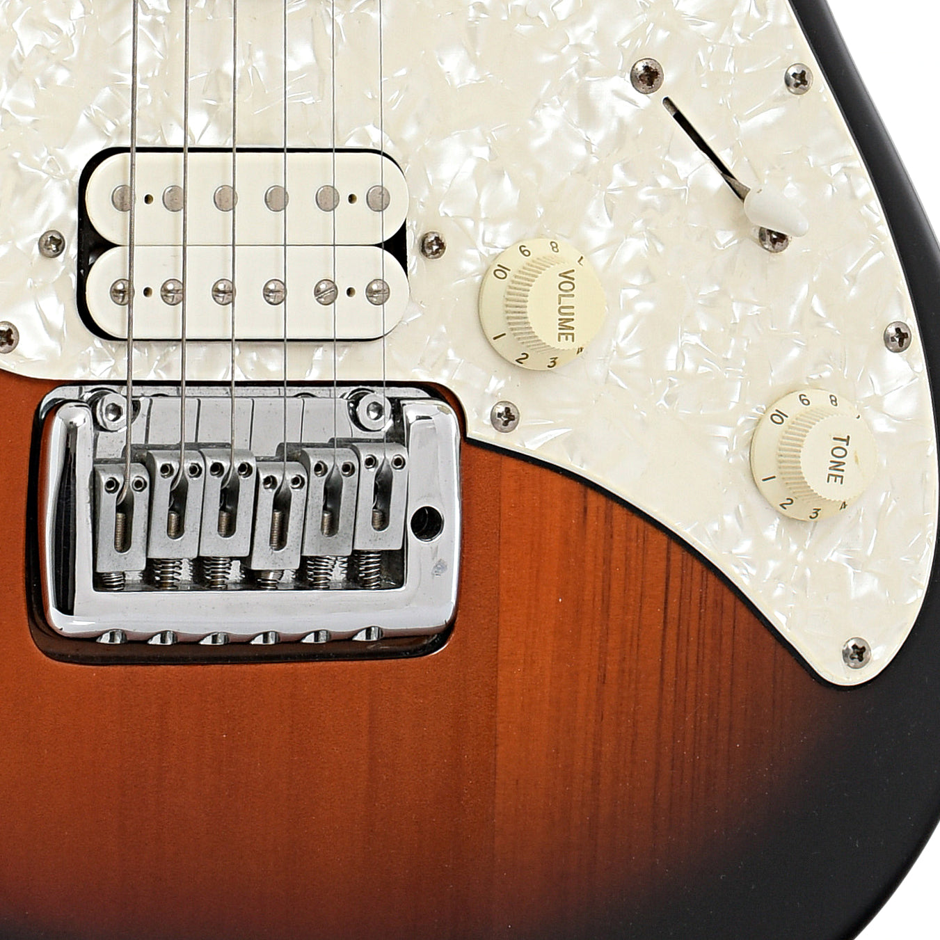 Bridge and controls of Peavey Predator Plus HSS Electric Guitar (2000s)