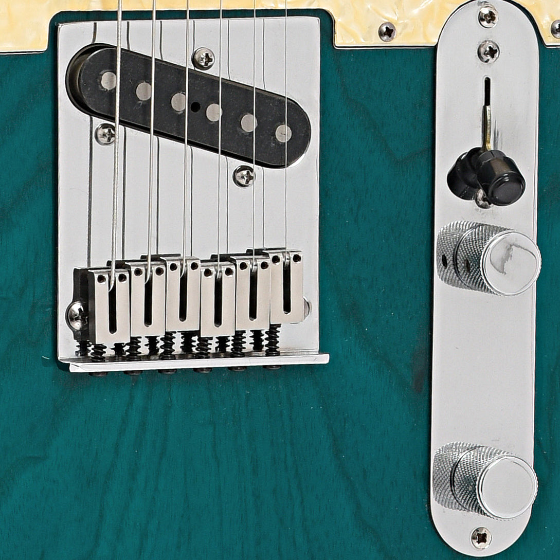 Bridge and controls of Fender American Deluxe Telecaster (1999)