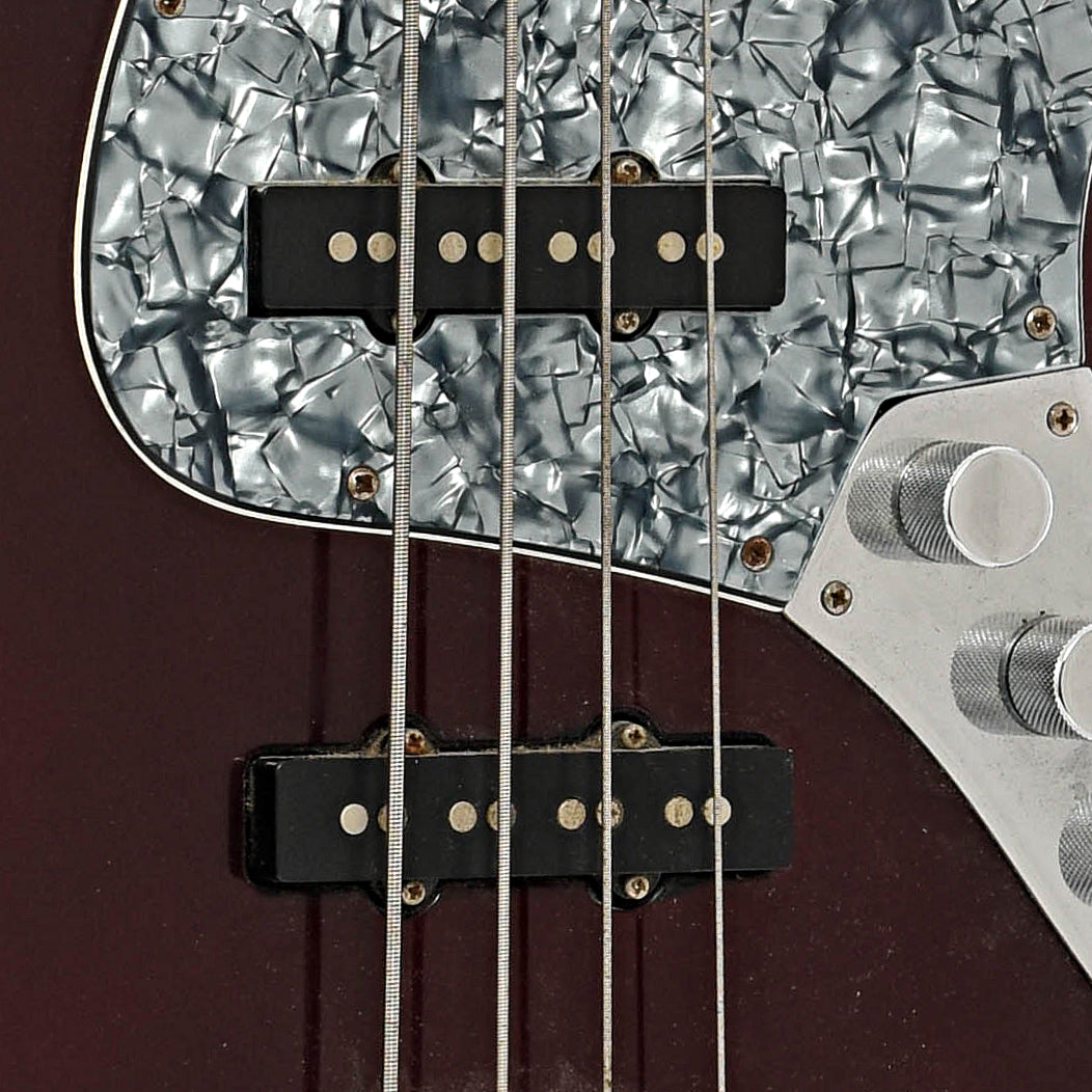 Pickups of Fender Standard Jazz 4-String Electric Bass