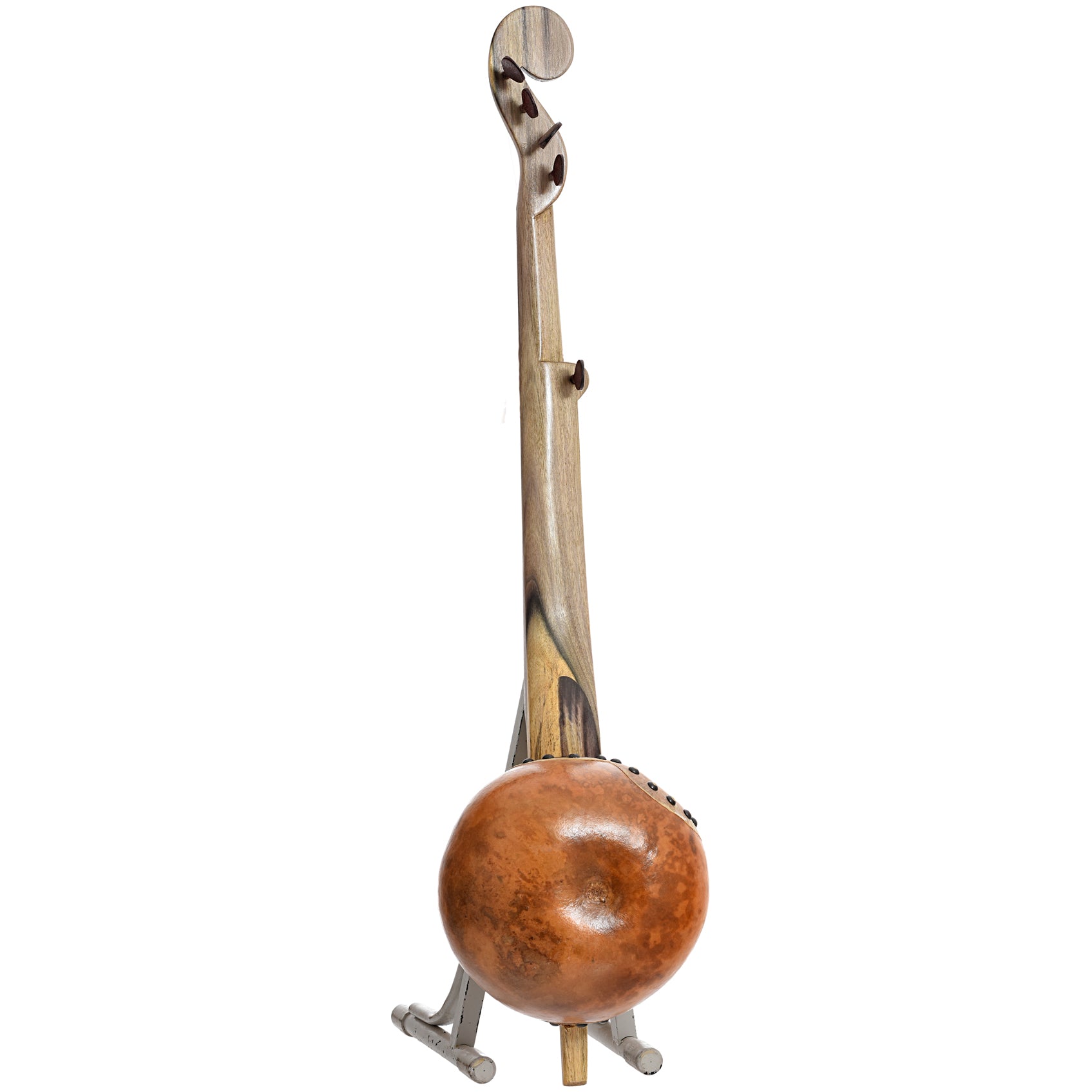 Full back and side of Menzies Fretless Gourd Banjo #577