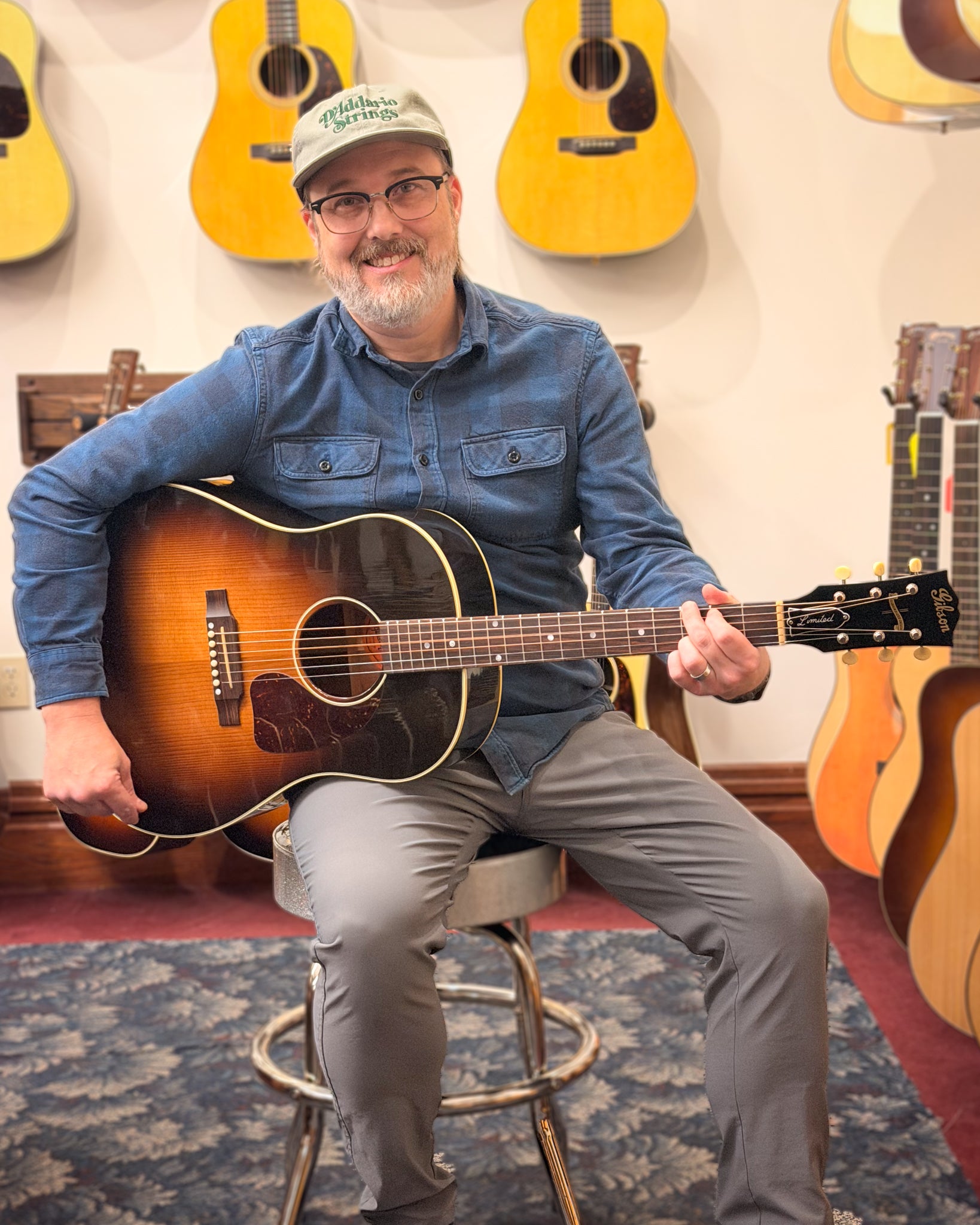 Gibson J-45 New Vintage Ultimate Acoustic Guitar (2016) – Elderly