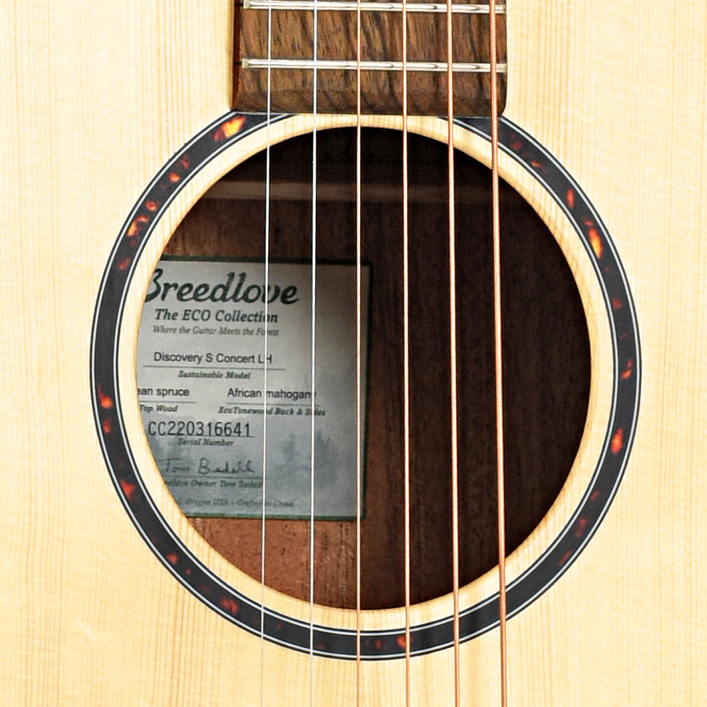 Soundhole of Breedlove Eco Collection Discovery S Concert LH European-African Mahogany