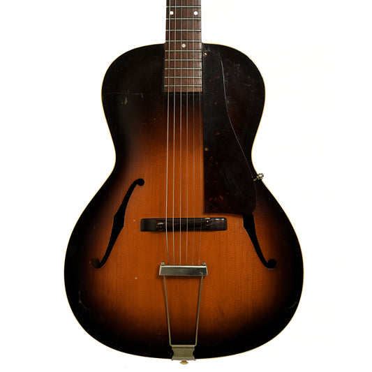 Front of Gibson L-30 Archtop Guita