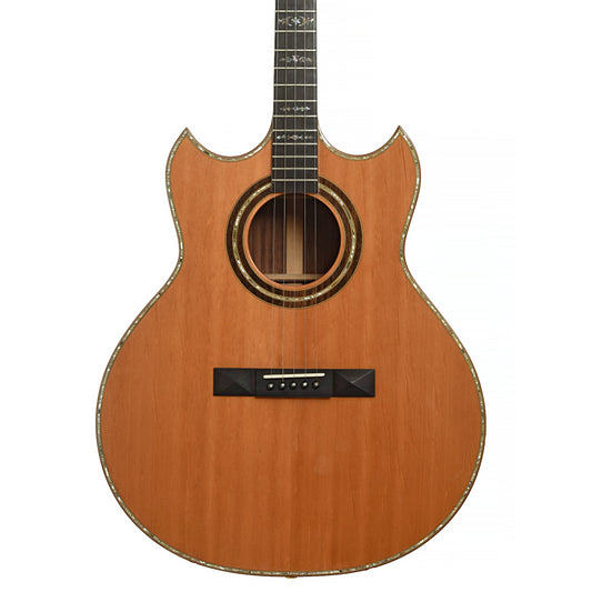 Front of Doc Fossey Model 2 Banjitar