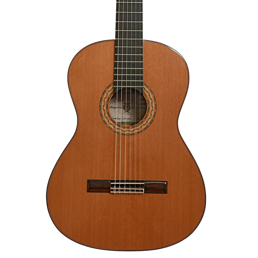 Front of LoPrinzi International Concert Classical Guitar