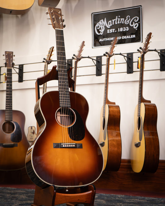 Showroom Photo of Martin Custom 00 Deep Body Burst Guitar & Case 2 of 2