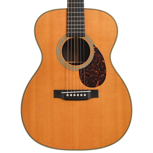 Front of  Martin OM-28V Acoustic Guitar (2001)