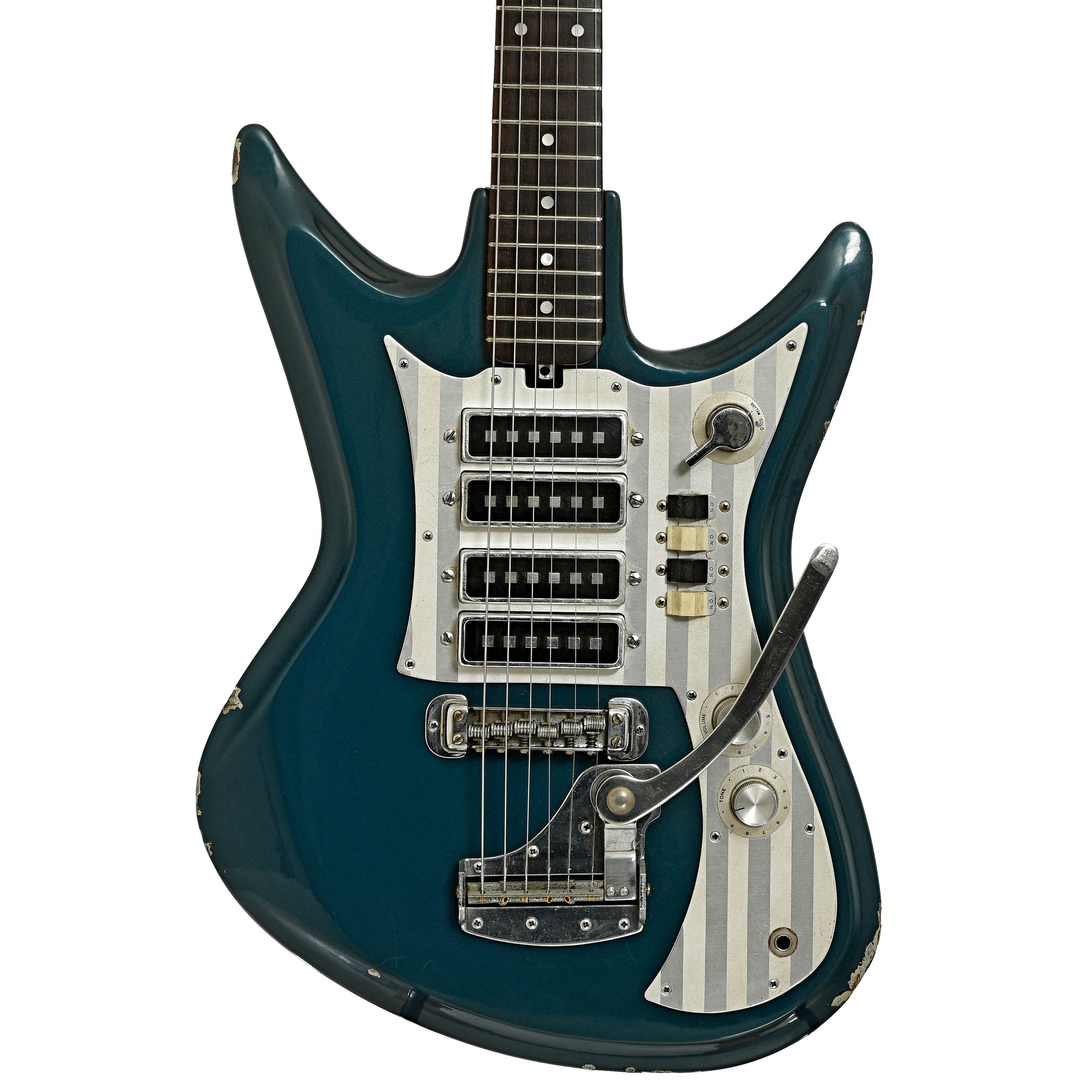 Front of Silvertone ET-460 Electric Guitar