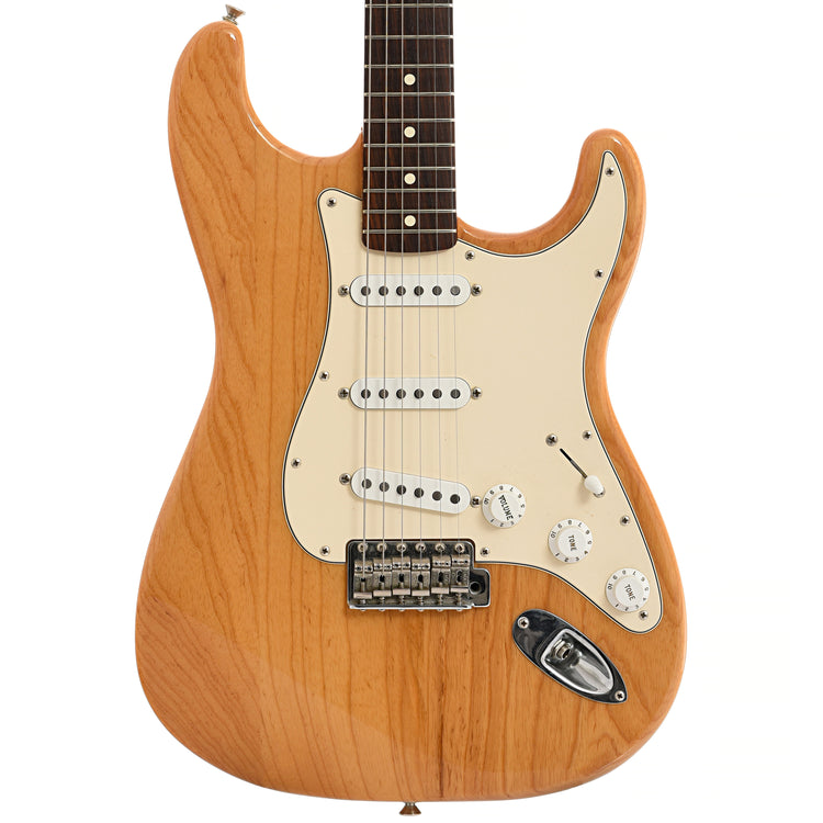 Front of Fender Stratocaster 70s Reissue