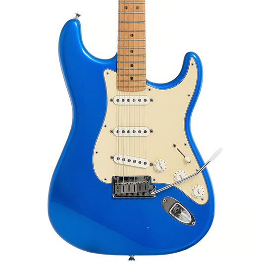 Front of Fender American Series Stratocaster Electric Guitar (2001)