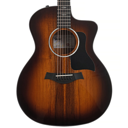 Front of Taylor 224ce-K Deluxe Acoustic 