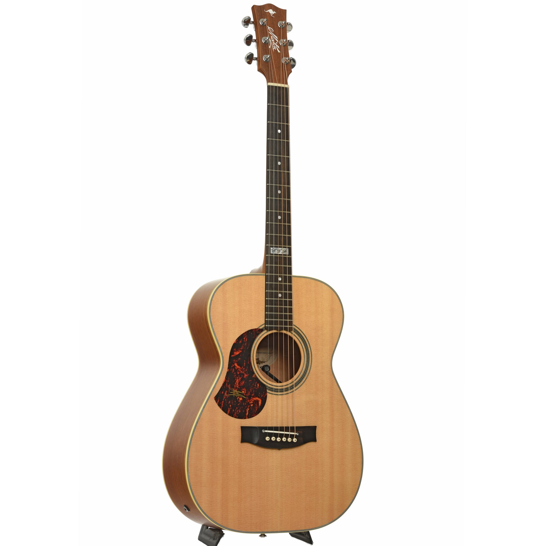 Full front and side o2f Maton EBG 808 TE LH "Tommy Emmanuel" Acoustic-Electric Guitar 
