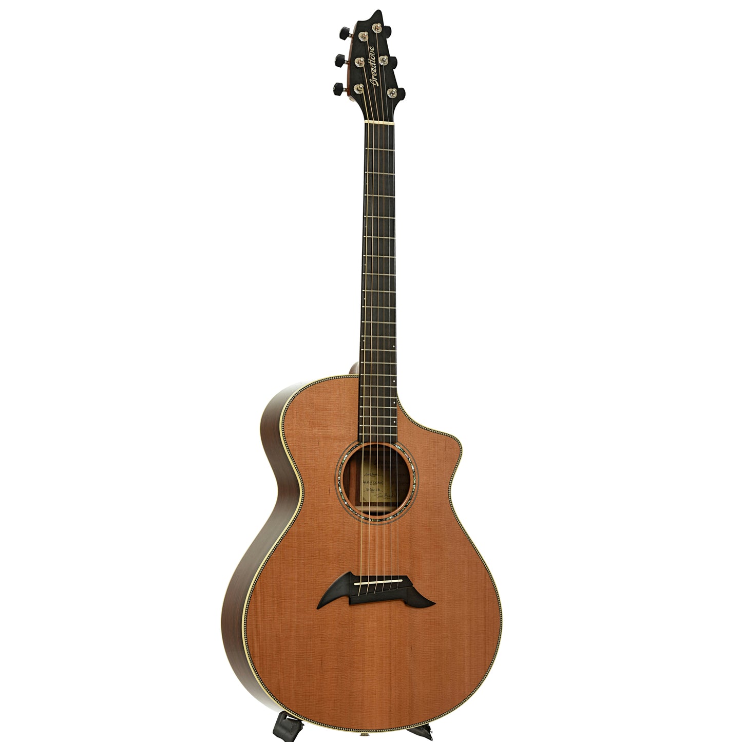 Full front and side of Breedlove Custom Concert Cedar / Indian