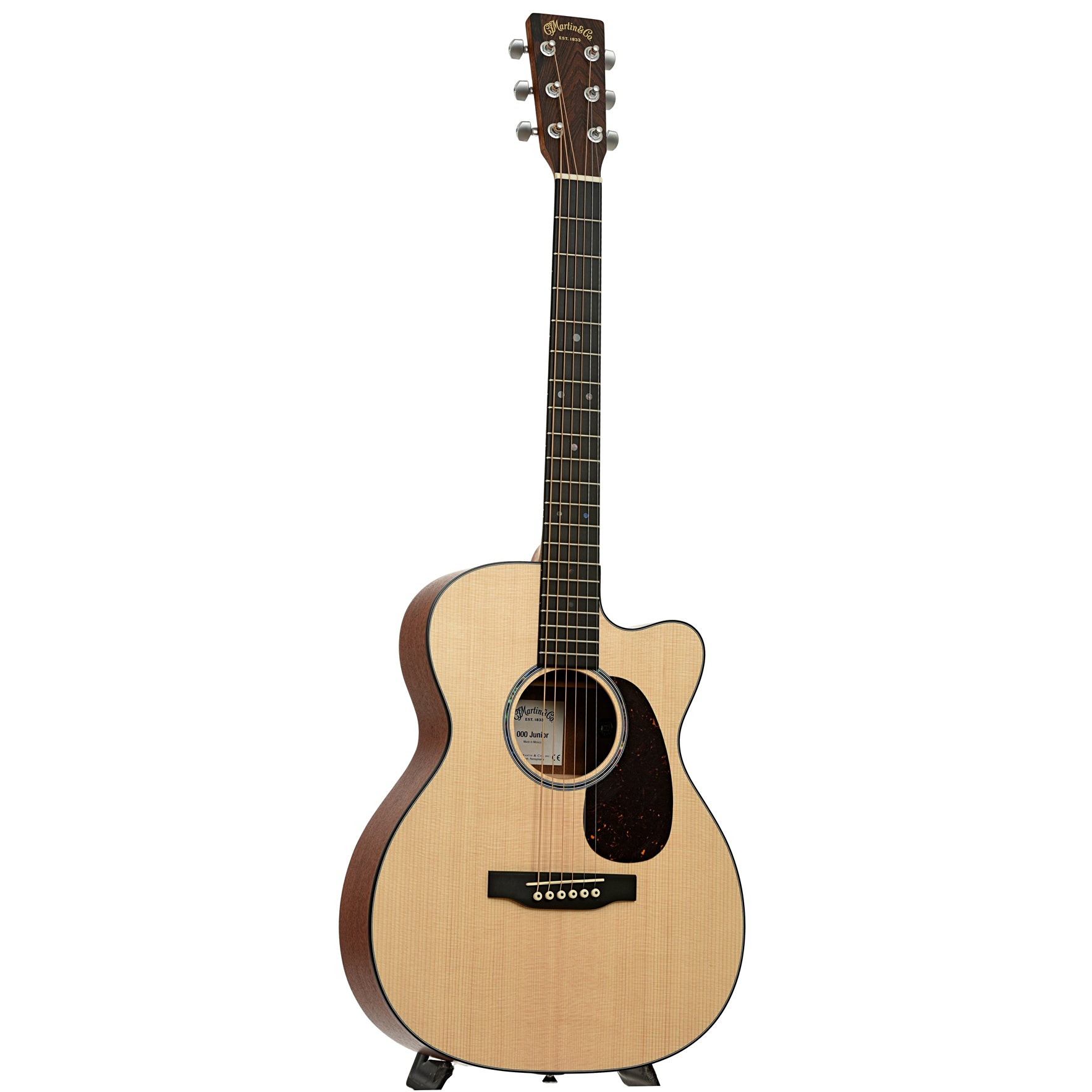 Front of 000C-JRE Junior Acoustic Electric Guitar