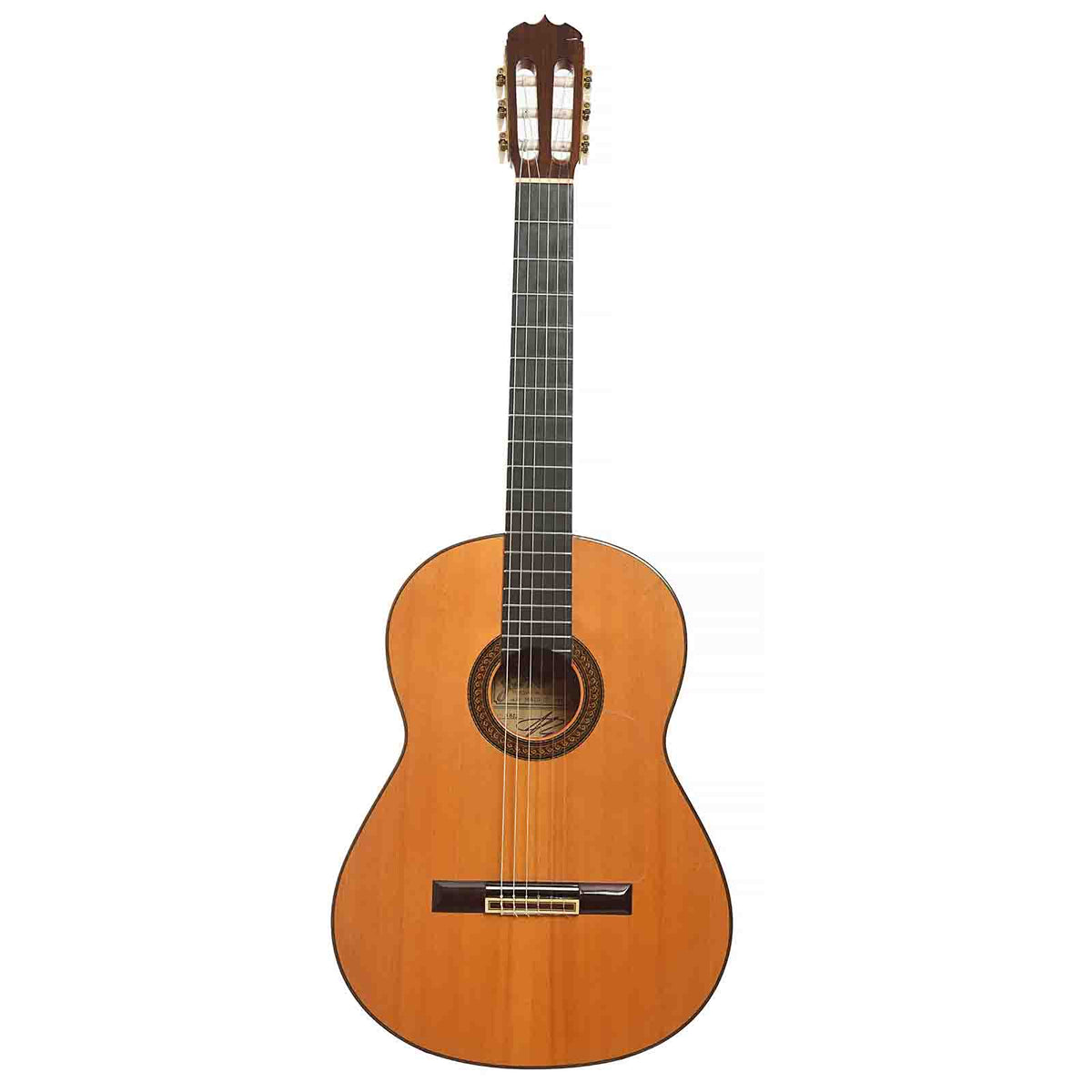 Full front of Ramirez 1a Flamenco