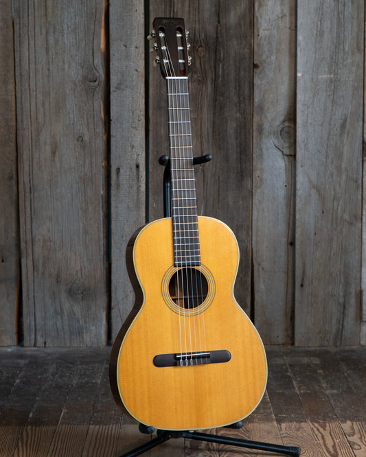 Showroom photo of Martin 00-28C Classical Acoustic Guitar (1968)