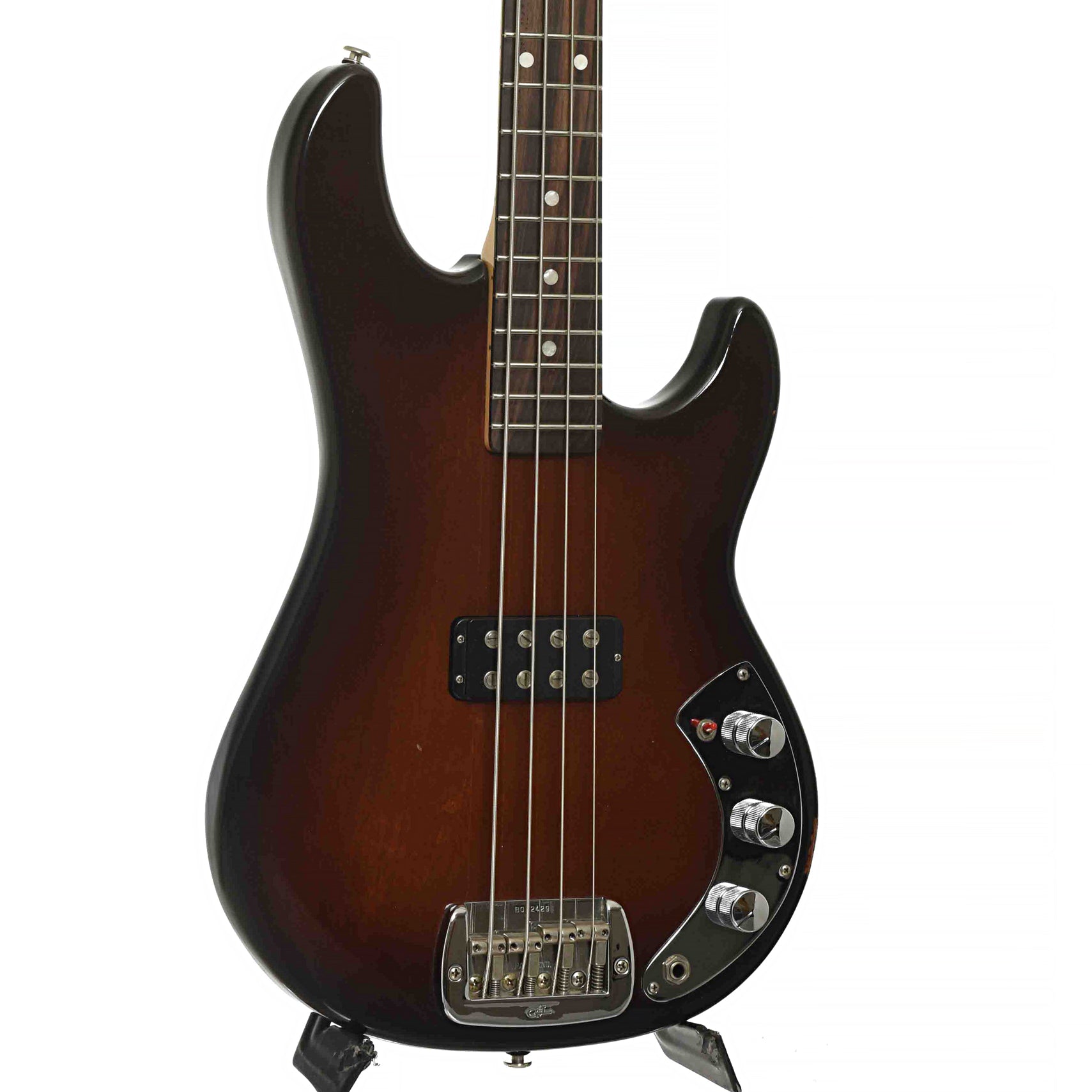 Front and side of G&L L-1000