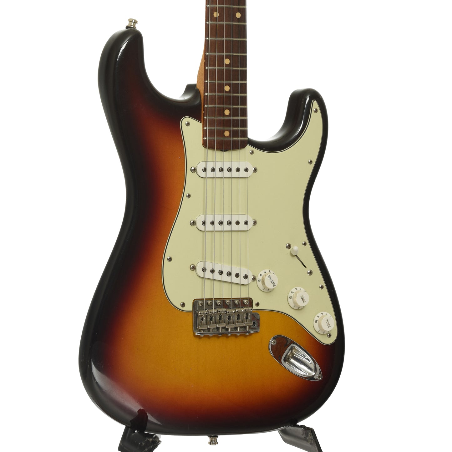 Front and side of Fender Custom Shop 60s Closet Classic Stratocaster