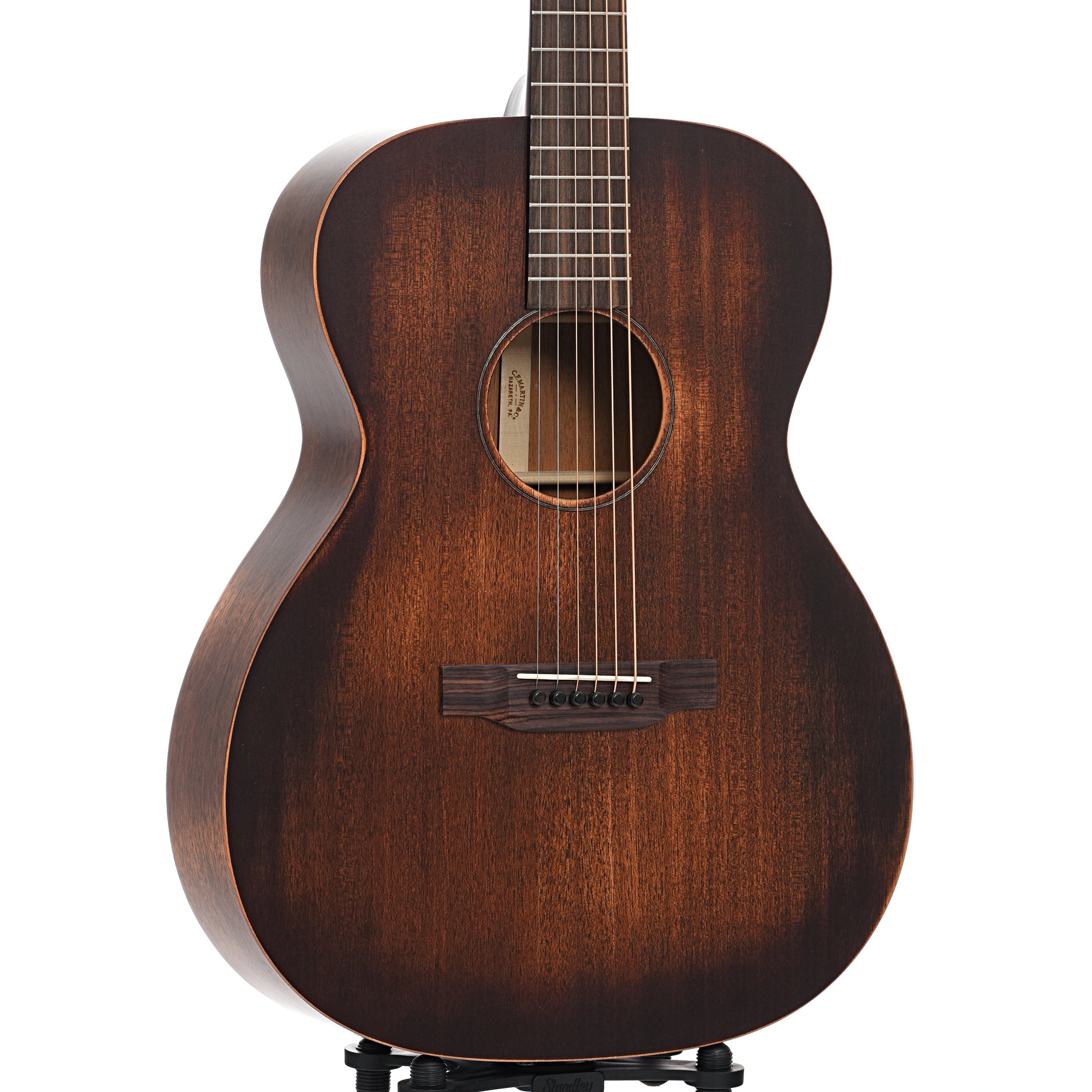 Front and side of Martin 000-15ML Streetmaster Lefthanded