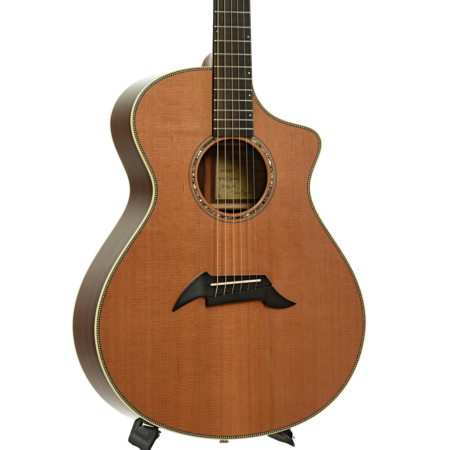 Front and side of Breedlove Custom Concert Cedar / Indian