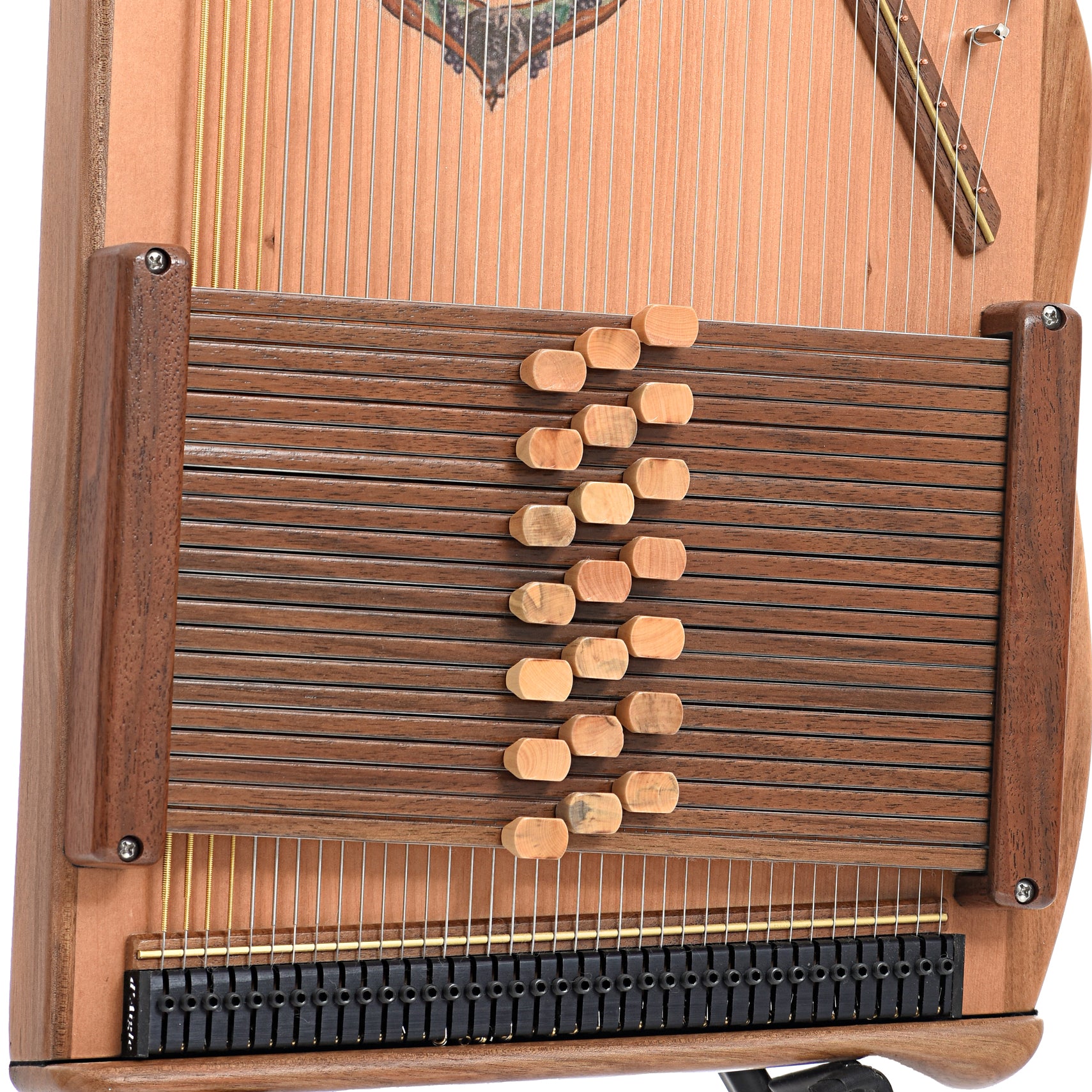 Tailpiece, bridge and Chord bars of D'Aigle TLC Traditional Luthier's Classic 21-Bar Autoharp & Gigbag