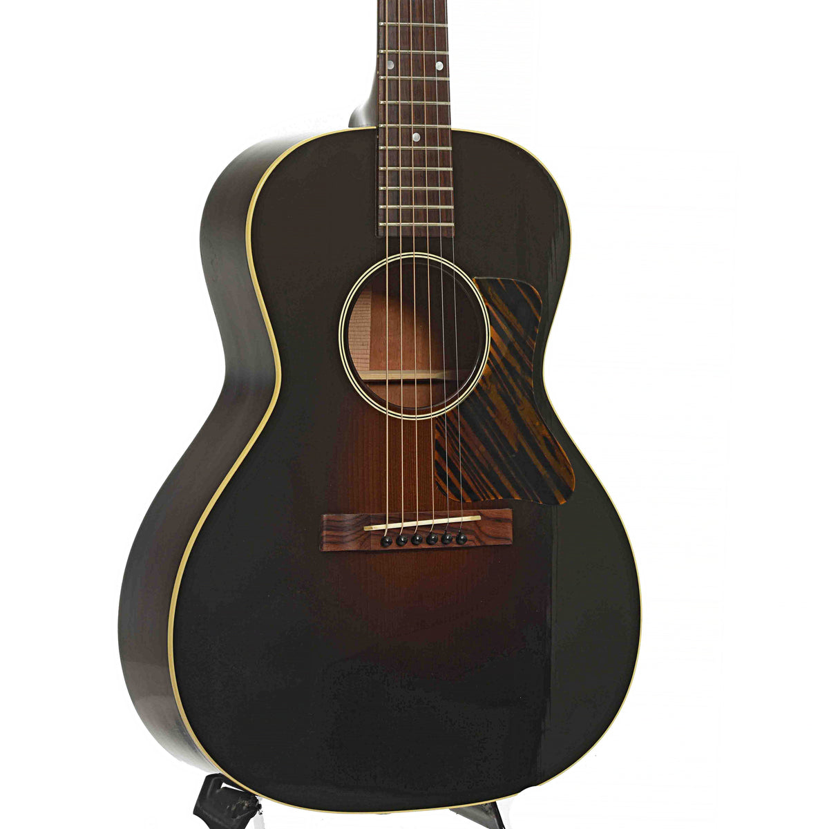 Front and side of Gibson "True Vintage" 1932 Reissue L-00