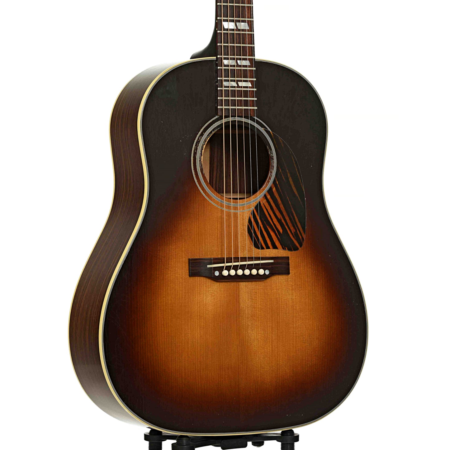 Front and side of Gibson Murphy Lab '42 Banner Southern Jumbo