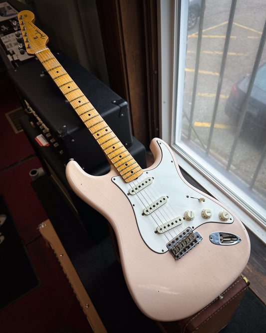 Showroom photo of Showroom photo of Fender Custom Shop Tomatillo Journeyman Stratocaster Electric Guitar (2020)