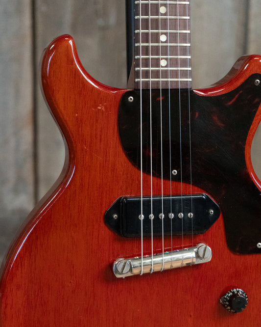 Showroom photo of Gibson Les Paul Jr. Electric Guitar (1960)
