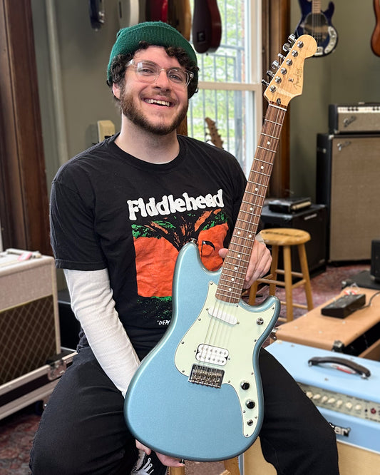 Showroom photo of Fender Duo-Sonic Electric Guitar (2022)