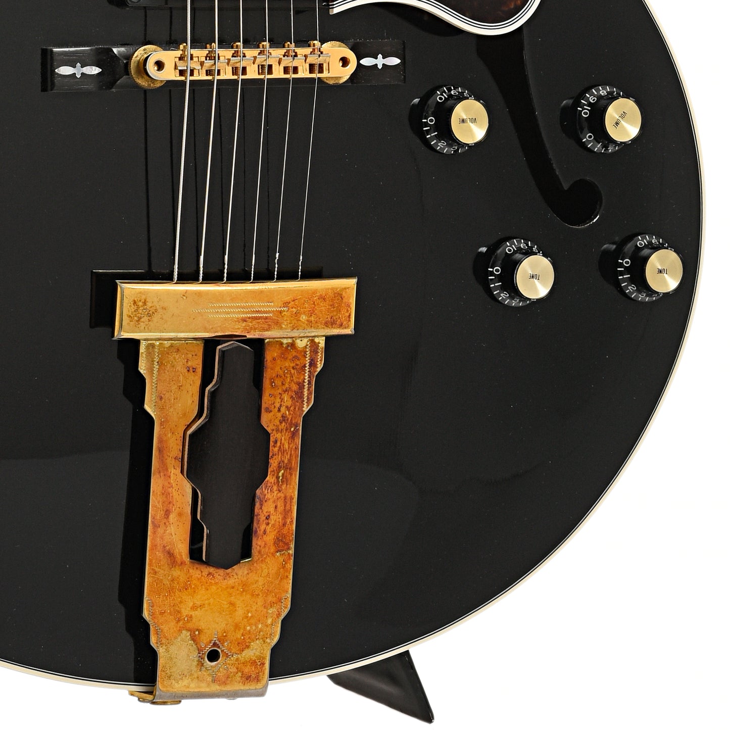 tailpiece, controls and bridge of Gibson L-4 CES Hollowbody 