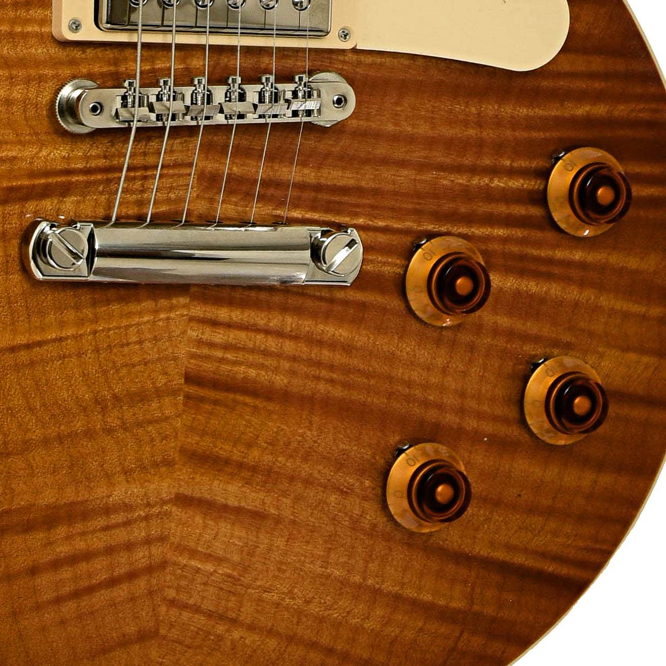 Bridge and controls of Les Paul Standard '60s with AAA Maple Top