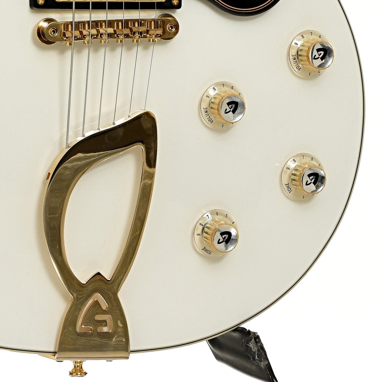 Bridge and controls of Guild Aristocrat HH Electric Guitar 