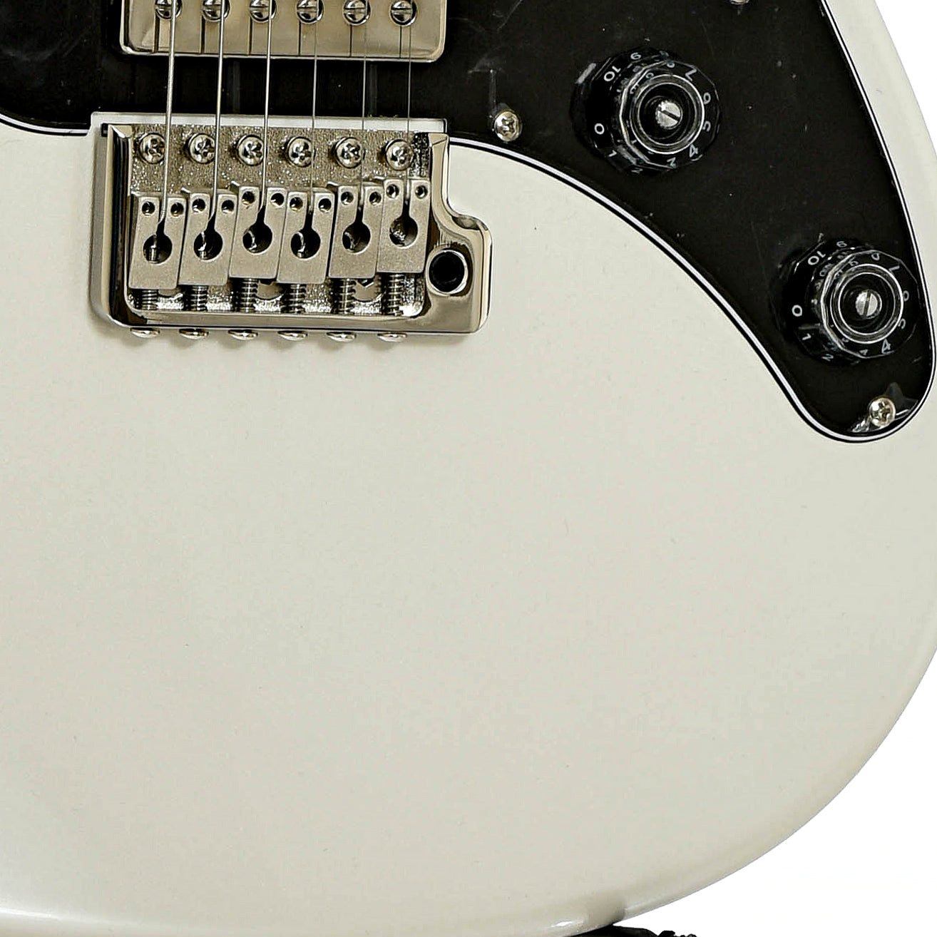 Bridge and controls of PRS SE Studio Standard Electric Guitar Pearl White