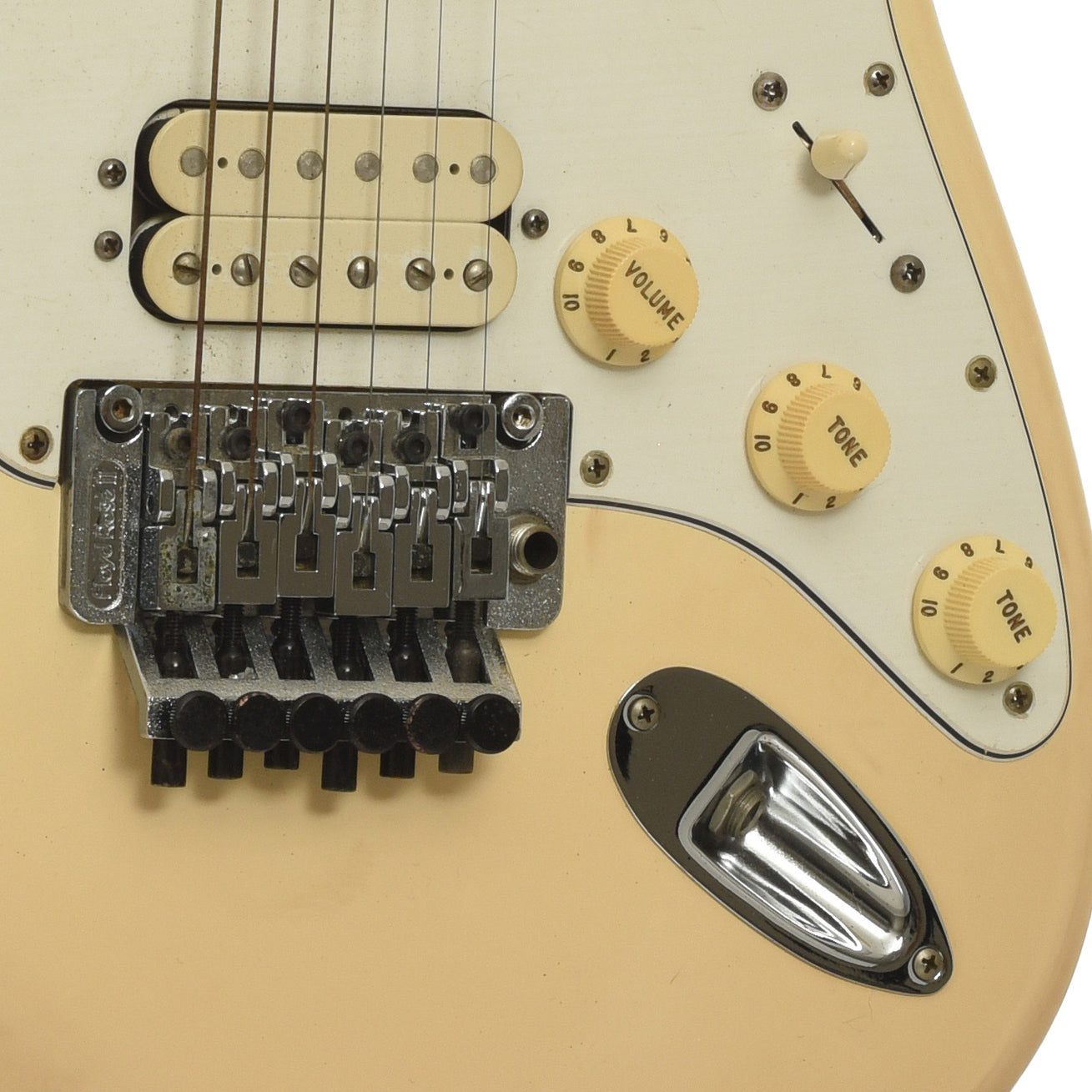 Bridge and controls of Fender Standard HSS Stratocaster with Floyd Rose Electric Guitar