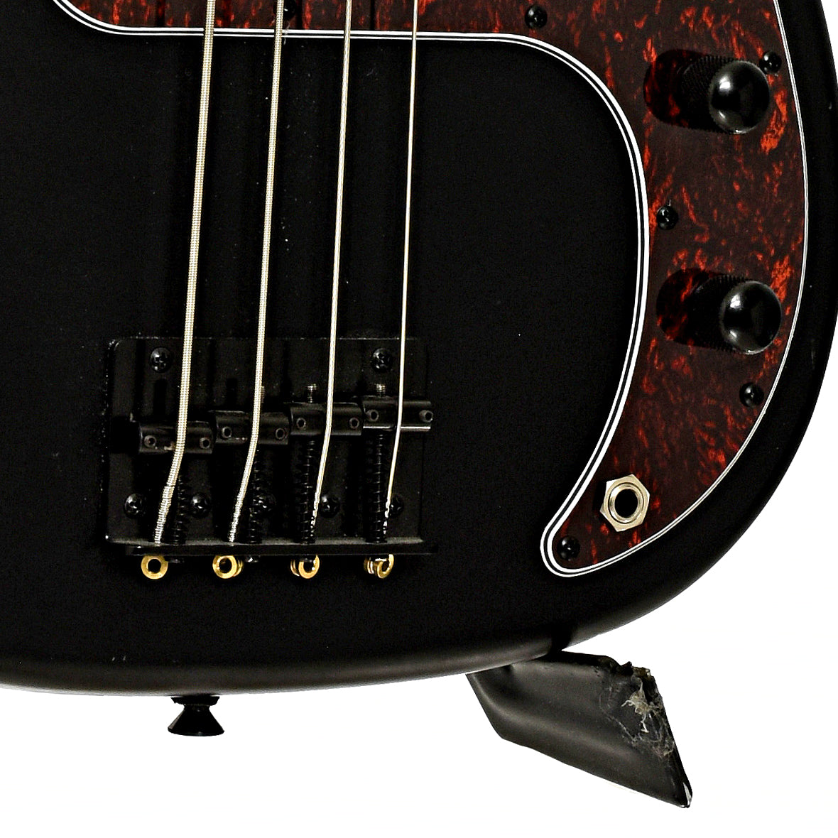 Bridge and controls of Harley Benton PB-20 SBK Electric Bass 