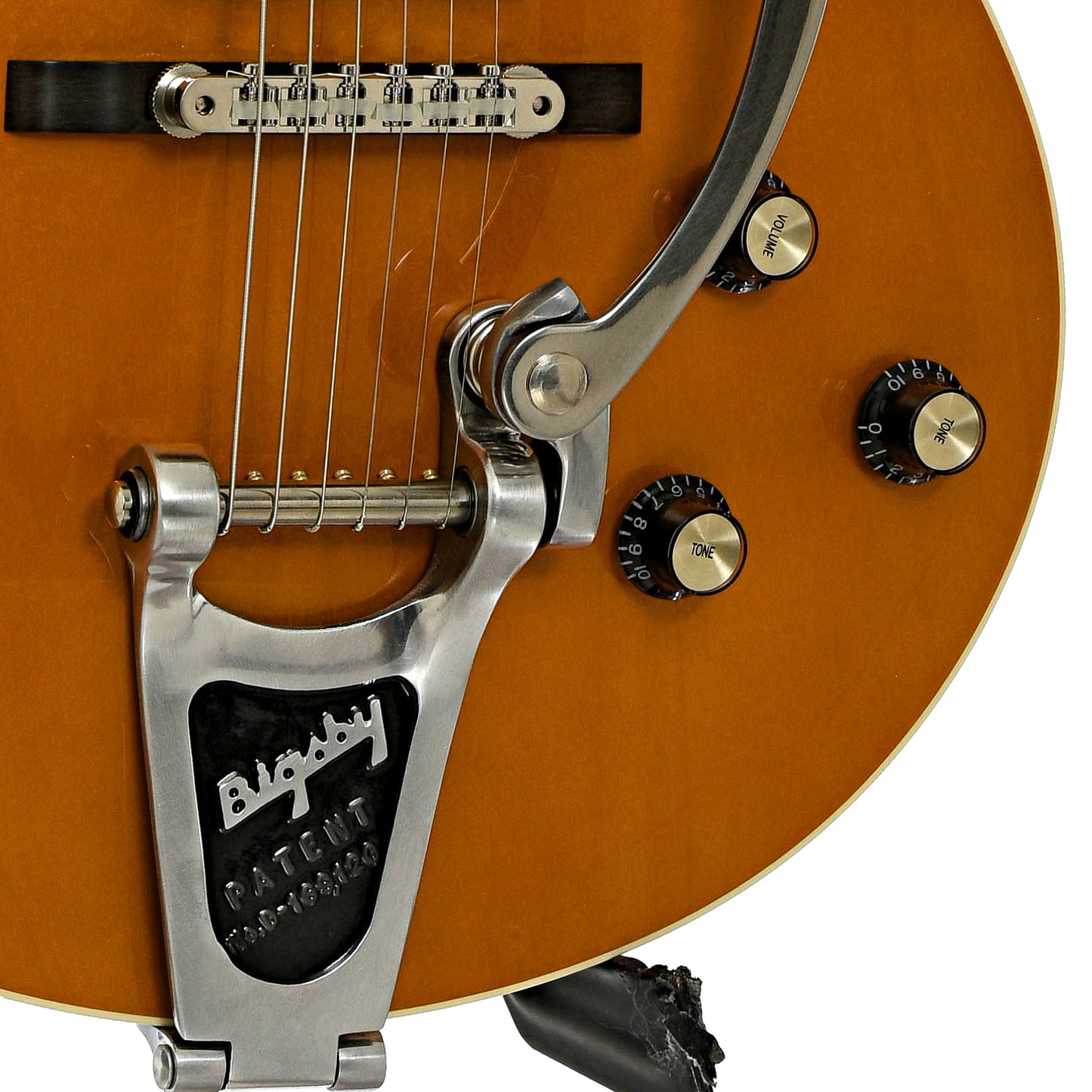 Bridge and controls of Collings 470 JL Julian Lage Electric Guitar - Antiqued Blonde