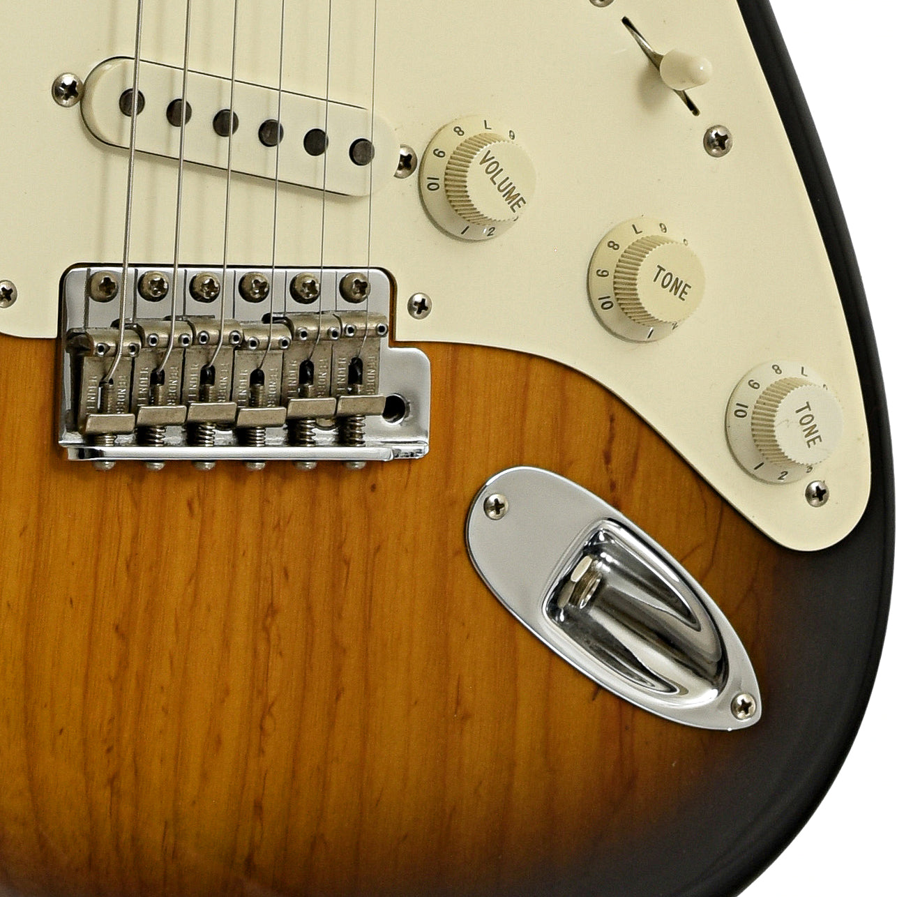 Bridge and controls of Fender Custom Shop '54 Reissue Stratocaster Electric Guitar 