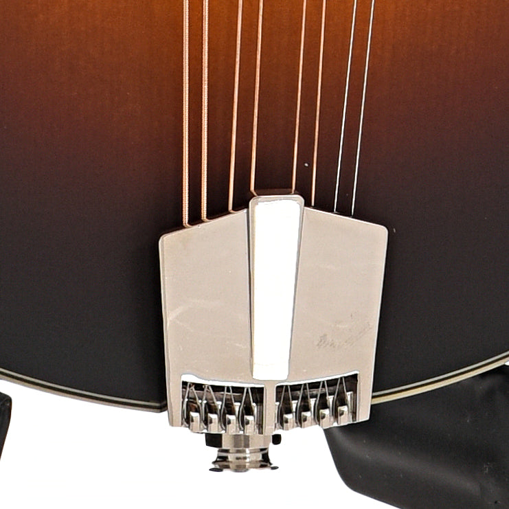 Tailpiece of Eastman MDO305ESB Octave Mandolin, Sunburst 