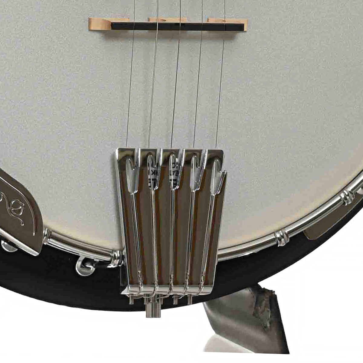 Tailpiece of Gold Tone CC-100R+ Cripple Creek Acoustic-Electric Resonator Banjo & Gigbag