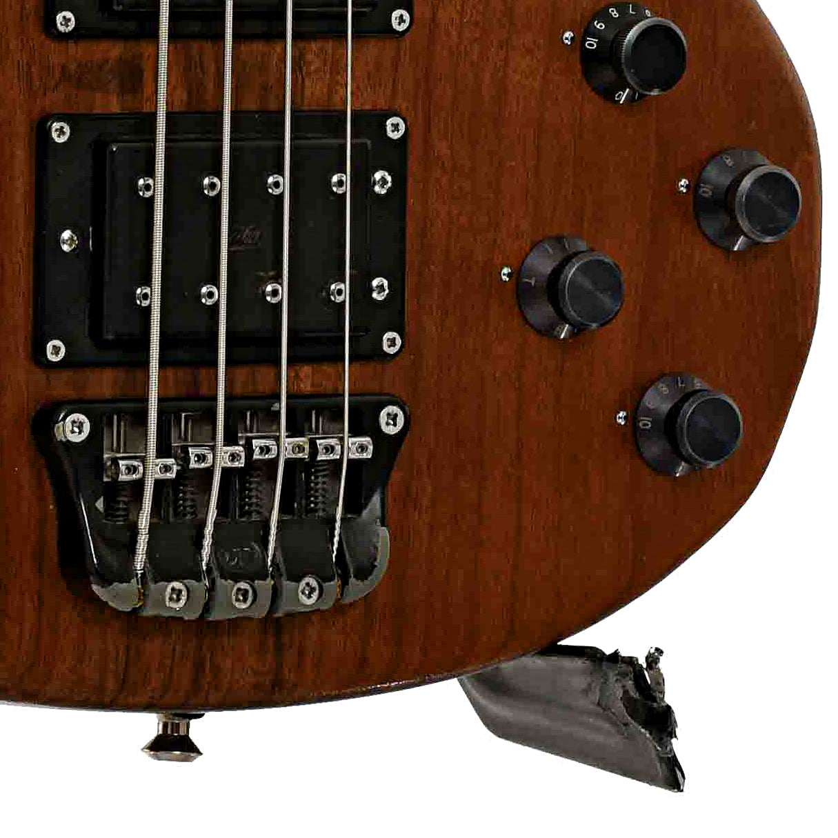 Bridge and controls of Wal Mk II 4-String Electric Bass