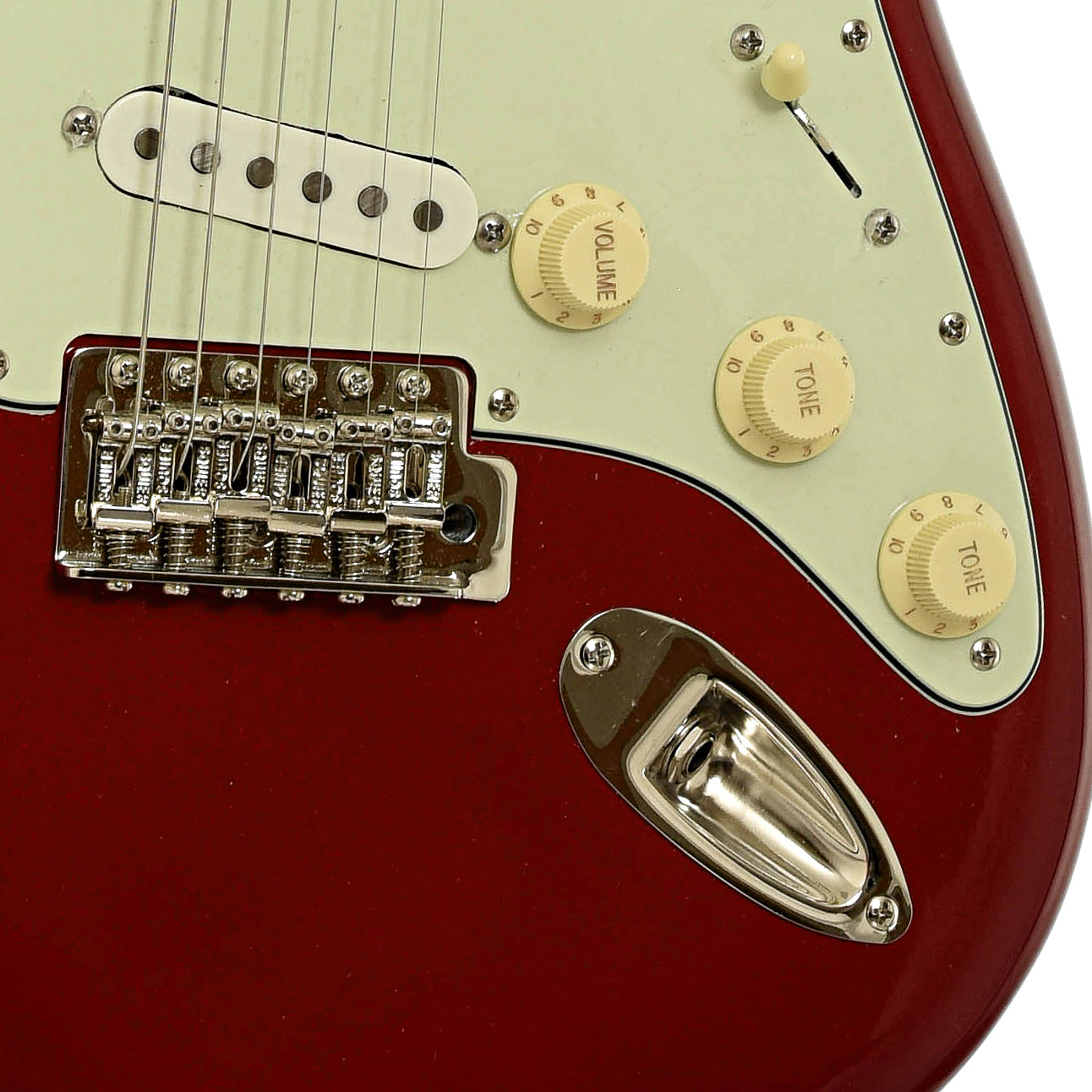 Bridge and controls of Squier Classic Vibe 60s Stratocaster Electric Guitar 