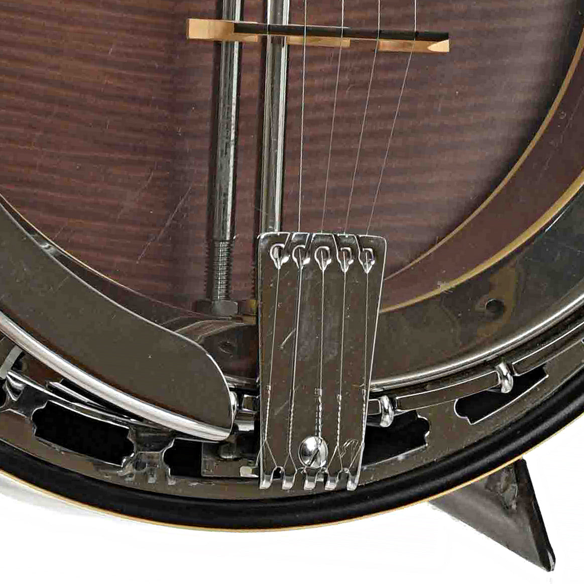Tailpiece of Washburn B-16