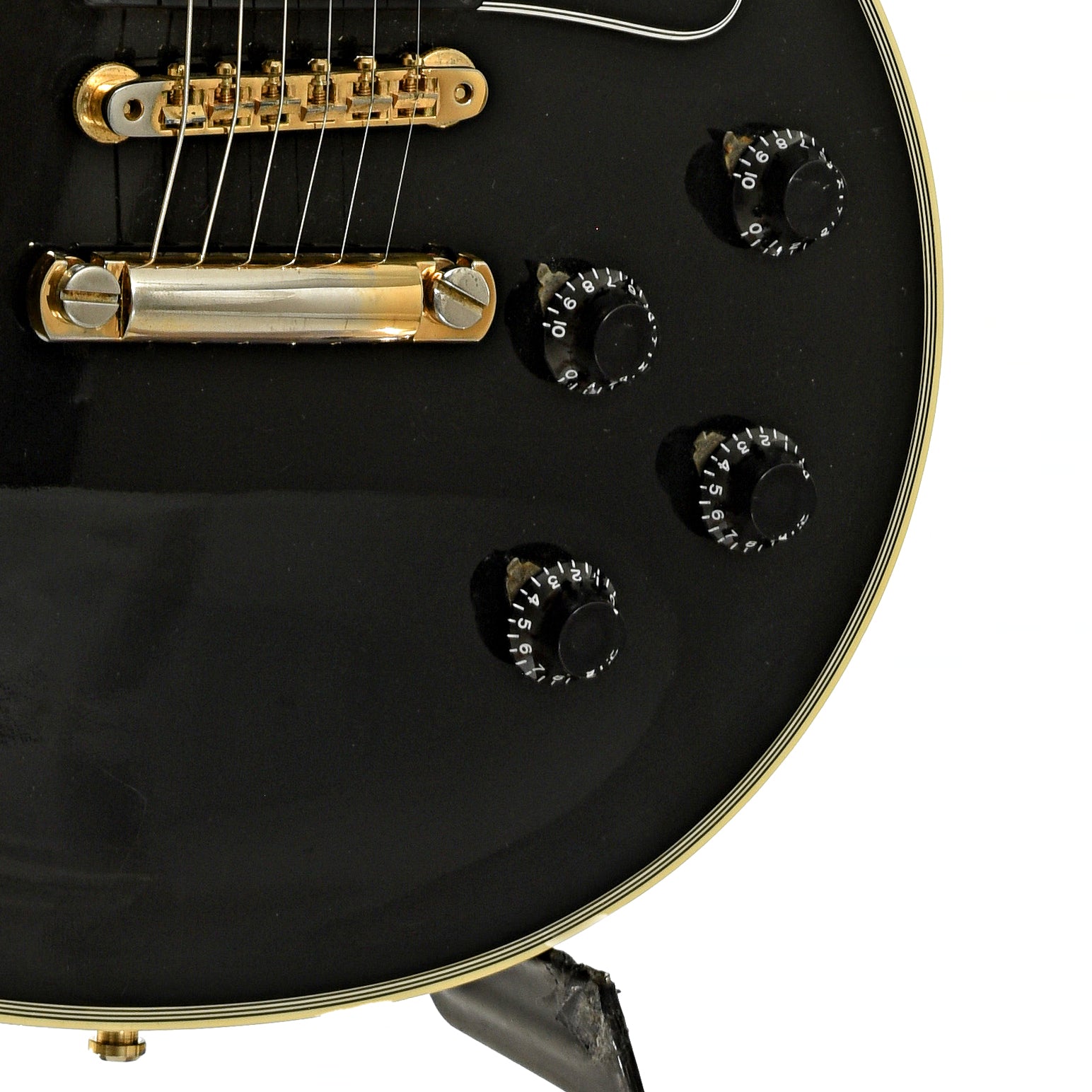 Bridge and controls of Gibson 1957 Reissue Black Beauty Les Paul Custom  Electric Guitar