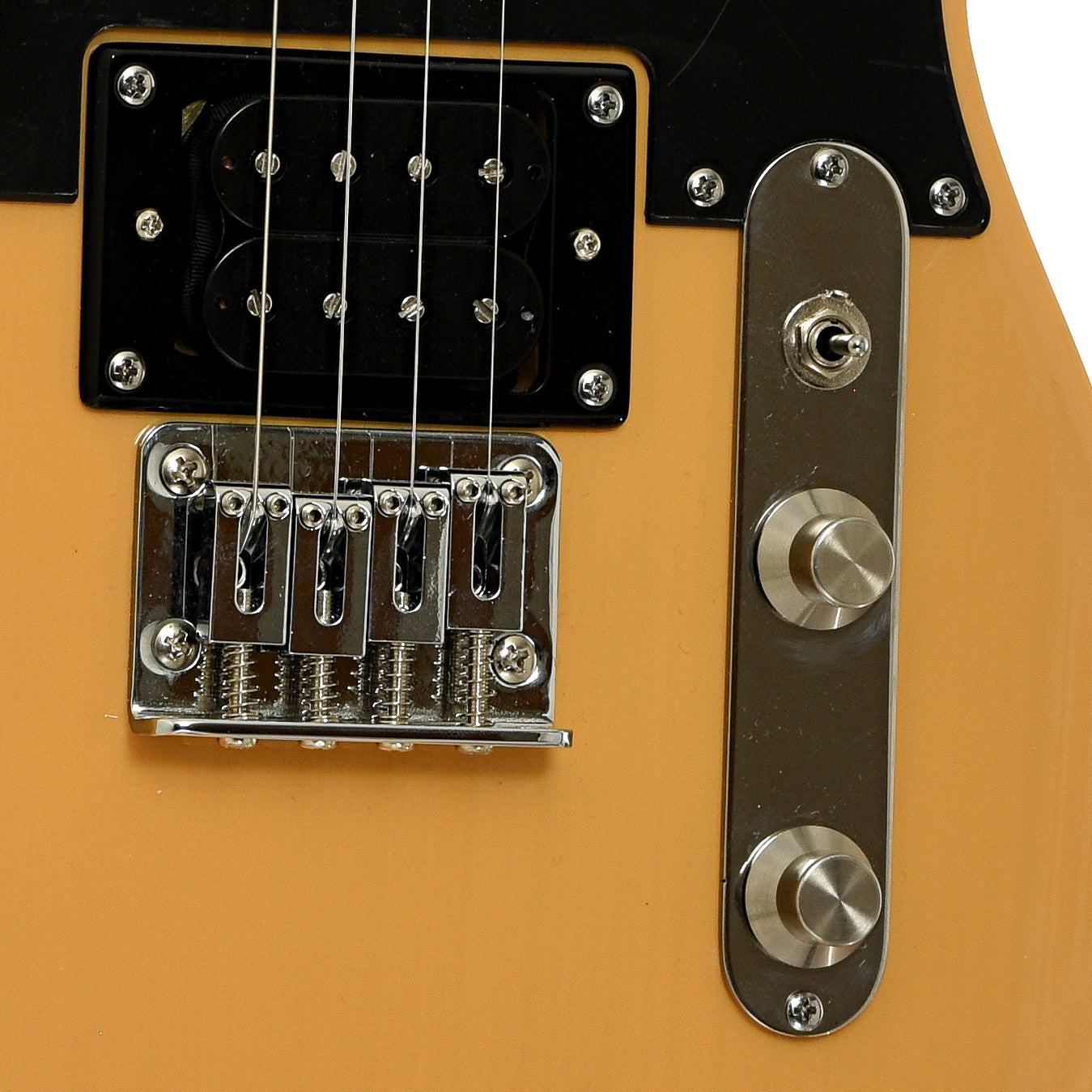 Bridge and controls of Risa TE-432 BB Tenor Electric Ukulele