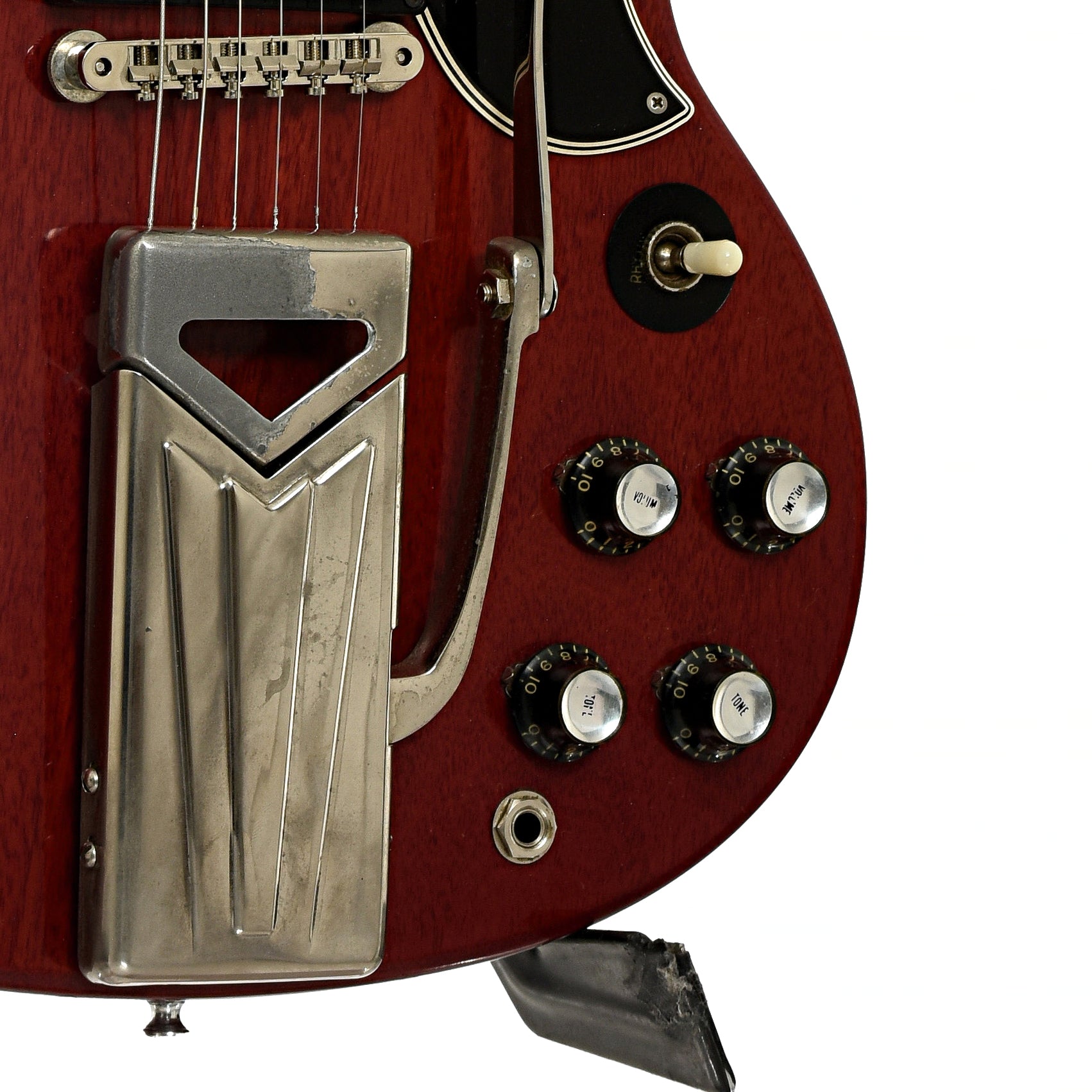 Bridge and controls of Gibson Les Paul Standard Electric Guitar