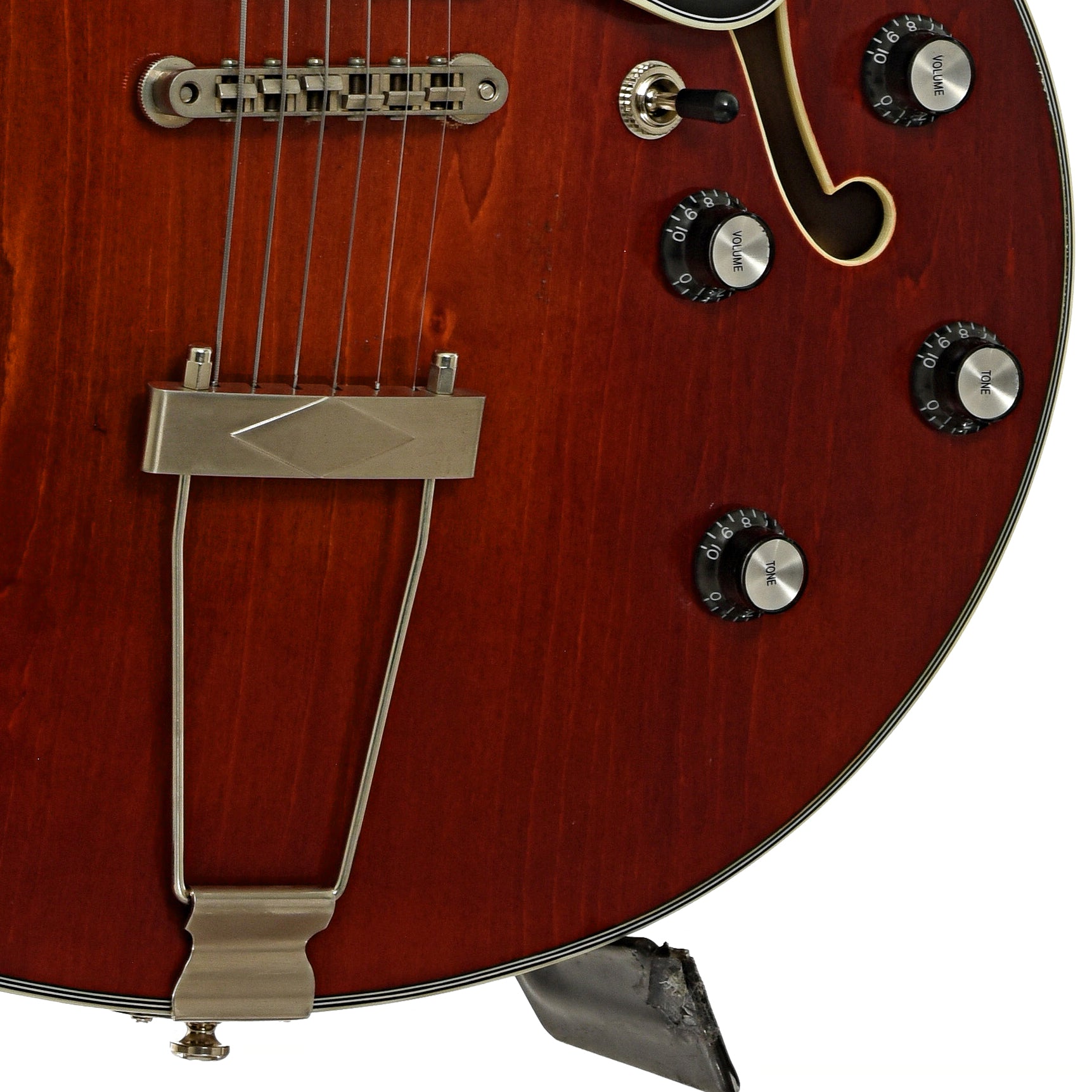 Bridge and controls of Eastman T64/V-T Hollowbody Electric Guitar 