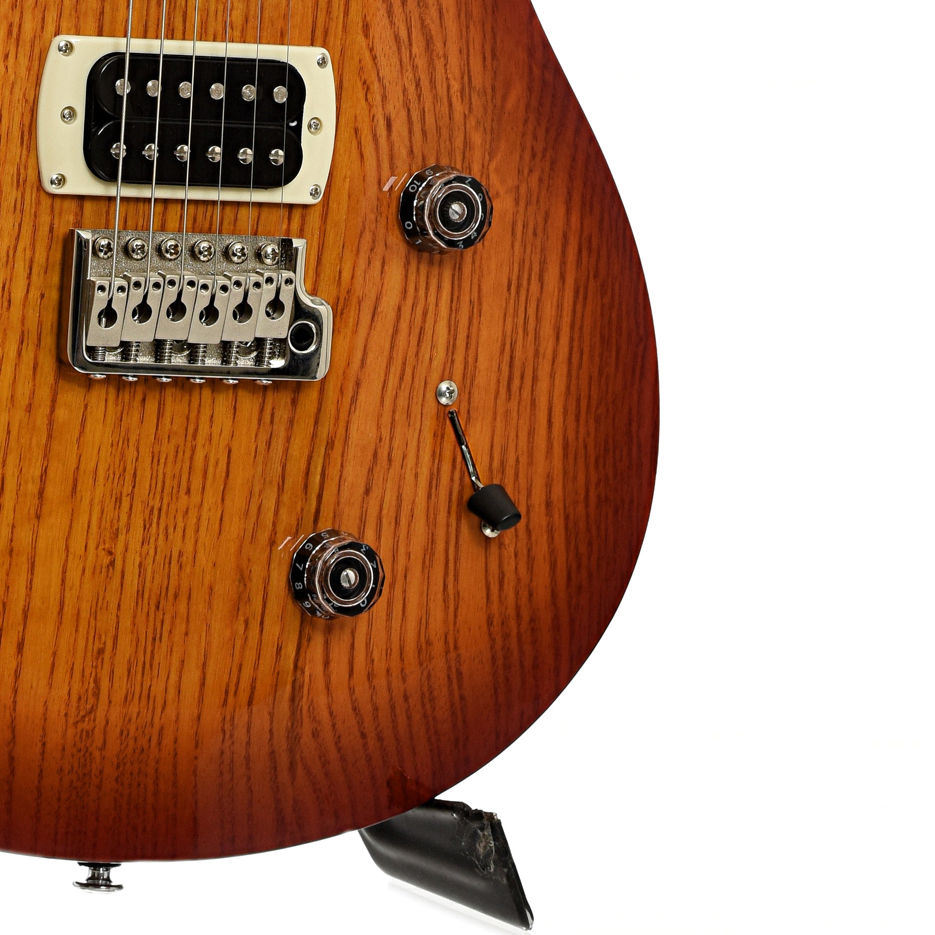 Bridge and contyrols of PRS SE Swamp Ash Special Electric Guitar & Gigbag, Vintage Sunburst