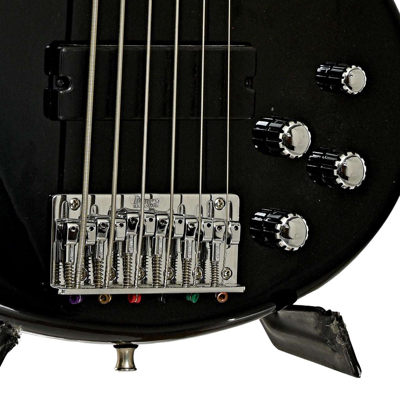 Bridge and controls of Ibanez GSR206 6-String Electric Bass 